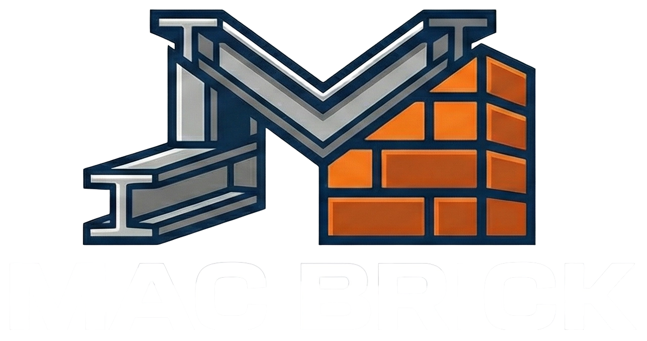 Mack Brick Logo Blanco
